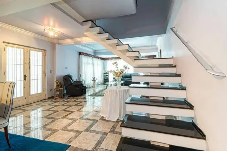 Sobrado com 4 Quartos à venda, 357m² no Vila Monumento, São Paulo