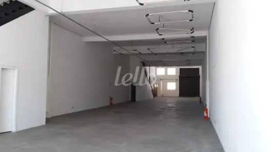 Galpão/Depósito/Armazém para alugar, 950m² no Alphaville Industrial, Barueri