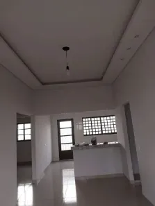 Casa com 3 Quartos à venda, 250m² no Jardim Brasília, Uberlândia
