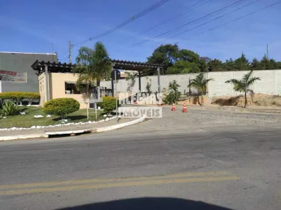 Casa com 2 Quartos à venda, 180m² no Tropical, Contagem