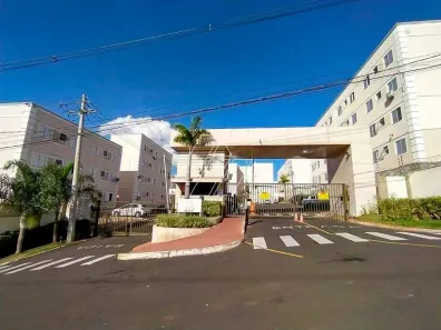 Apartamento com 2 Quartos para alugar, 45m² no Jardim Califórnia, Marília