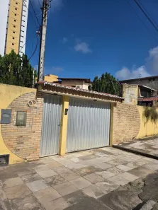 Casa com 4 Quartos à venda, 176m² no Capim Macio, Natal