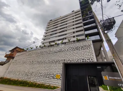Apartamento com 3 Quartos para alugar, 74m² no Granbery, Juiz de Fora
