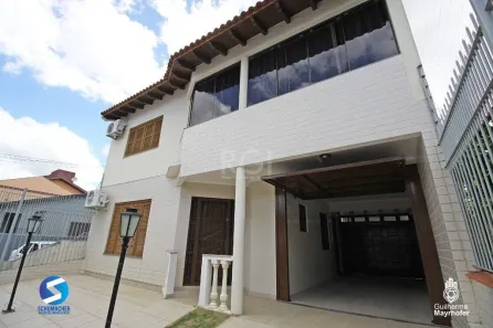 Casa com 3 Quartos à venda, 300m² no Vila Ipiranga, Porto Alegre