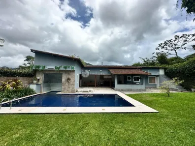 Casa com 4 Quartos à venda, 338m² no Alto, Teresópolis
