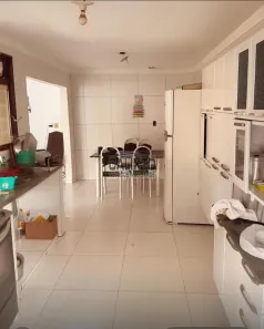 Casa com 3 Quartos à venda, 157m² no Planalto, Uberlândia