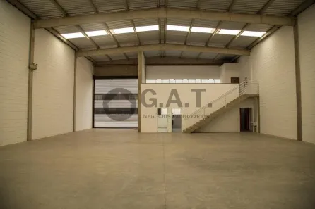 Galpão/Depósito/Armazém para alugar, 500m² no Vila Assis, Sorocaba