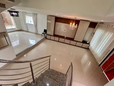 Casa de Condomínio com 5 Quartos à venda, 255m² no Flores, Manaus