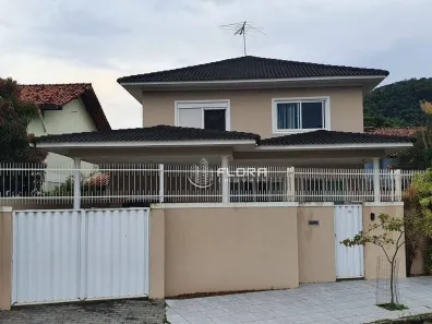 Casa com 5 Quartos à venda, 280m² no Piratininga, Niterói