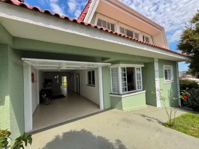 Casa com 3 Quartos à venda, 274m² no Augusta, Curitiba