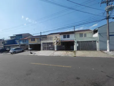 Sobrado com 3 Quartos para alugar, 59m² no Cajuru, Curitiba