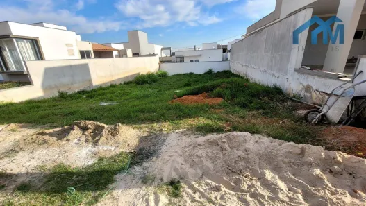 Lote/Terreno à venda, 337m² no Buru, Salto