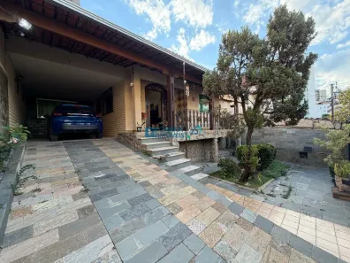 Casa com 3 Quartos à venda, 140m² no Palmares, Belo Horizonte