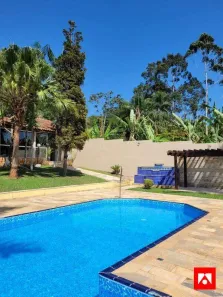 Fazenda/Sítio com 5 Quartos à venda, 650m² no Centro, Jacutinga