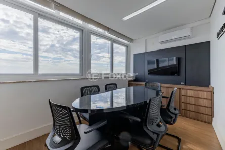 Sala Comercial à venda, 82m² no Centro Histórico, Porto Alegre