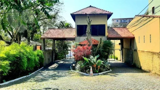 Lote/Terreno à venda, 270m² no Maceió, Niterói