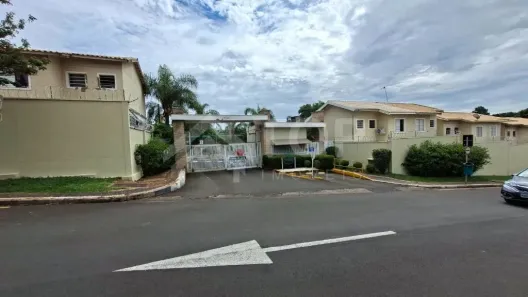 Casa de Condomínio com 3 Quartos à venda, 98m² no Azulville I, São Carlos