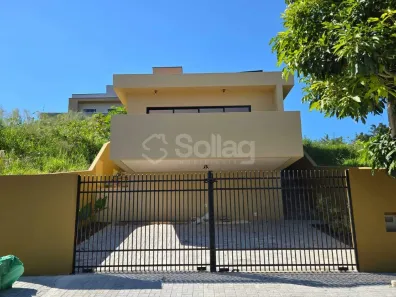 Casa com 2 Quartos para alugar, 137m² no Bosque, Vinhedo