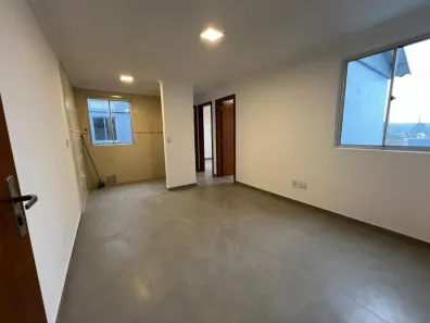 Apartamento com 2 Quartos à venda, 40m² no Vila Nova, Porto Alegre