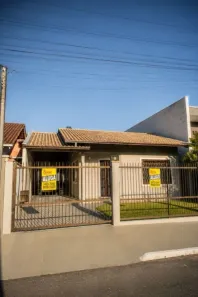 Casa com 2 Quartos para alugar, 75m² no Vila Nova, Joinville