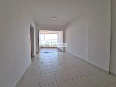 Apartamento com 2 Quartos à venda, 70m² no Centro, Uberlândia