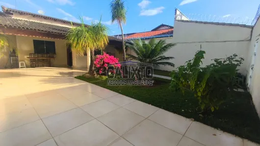 Casa com 3 Quartos à venda, 196m² no Vigilato Pereira, Uberlândia