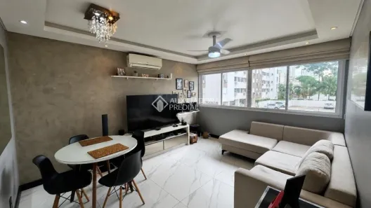 Apartamento com 3 Quartos à venda, 70m² no Passo da Areia, Porto Alegre