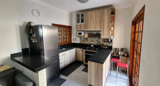 Casa com 3 Quartos para alugar, 85m² no Loteamento Villa Branca, Jacareí