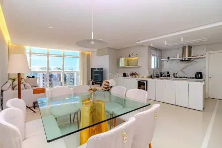 Apartamento com 3 Quartos à venda, 130m² no Centro, Balneário Camboriú