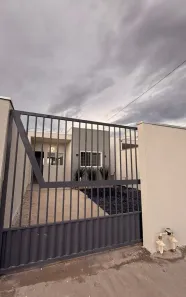 Casa com 2 Quartos à venda, 54m² no Jardim Jockey Club, Cuiabá