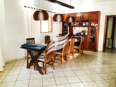 Casa de Condomínio com 4 Quartos à venda, 320m² no Aeroporto, Araçatuba