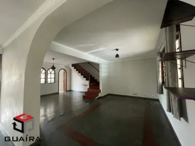 Sobrado com 4 Quartos para alugar, 120m² no Campestre, Santo André