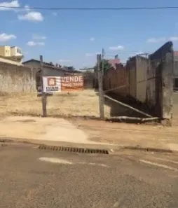 Lote/Terreno à venda, 300m² no Martins, Uberlândia