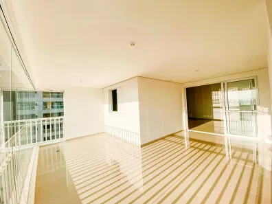 Apartamento com 3 Quartos para alugar, 125m² no Condomínio Royal Park, São José dos Campos