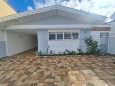Casa com 3 Quartos para alugar, 130m² no Vila Carmelo, Botucatu