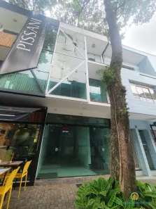 Ponto Comercial para alugar, 96m² no Condomínio Centro Comercial Alphaville, Barueri