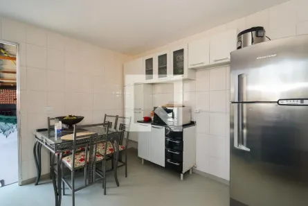 Casa com 6 Quartos à venda, 550m² no Jardim Helena, Taboão da Serra