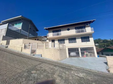 Casa com 4 Quartos à venda, 249m² no Tribess, Blumenau