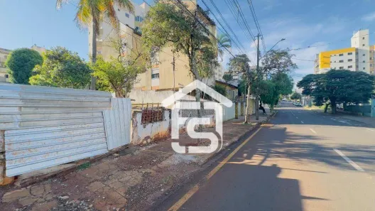 Lote/Terreno à venda, 612m² no Centro, Londrina