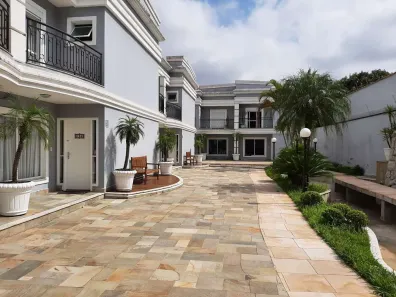 Casa de Condomínio com 4 Quartos à venda, 325m² no Vila Bertioga, São Paulo