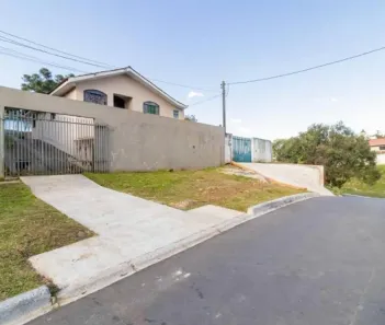Casa com 6 Quartos à venda, 167m² no Santa Cândida, Curitiba