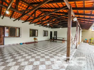 Casa com 3 Quartos à venda, 177m² no Guanabara, Joinville