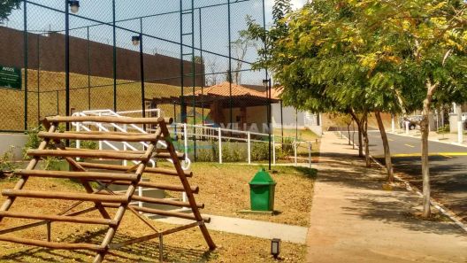 Casa de Condomínio com 3 Quartos à venda, 100m² no Vila do Golf, Ribeirão Preto