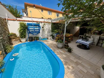 Casa com 3 Quartos à venda, 127m² no Macuco, Santos
