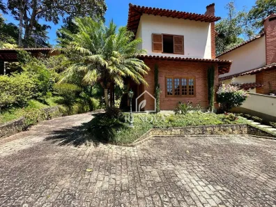 Casa de Condomínio com 3 Quartos à venda, 155m² no Quebra Frascos, Teresópolis