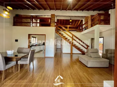 Casa com 3 Quartos à venda, 263m² no São Leopoldo, Caxias do Sul