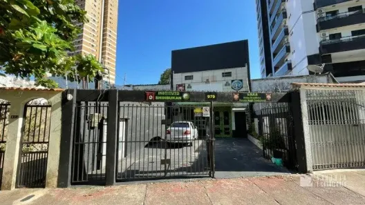 Prédio Comercial à venda, 567m² no Umarizal, Belém