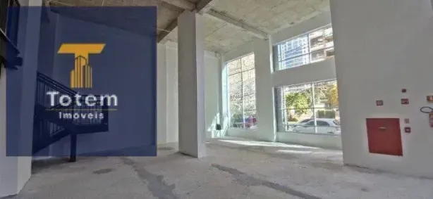 Ponto Comercial para alugar, 210m² no Vila Olímpia, São Paulo