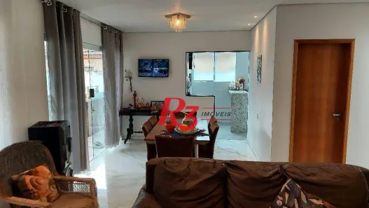 Sobrado com 4 Quartos à venda, 240m² no Jardim Independência, São Vicente