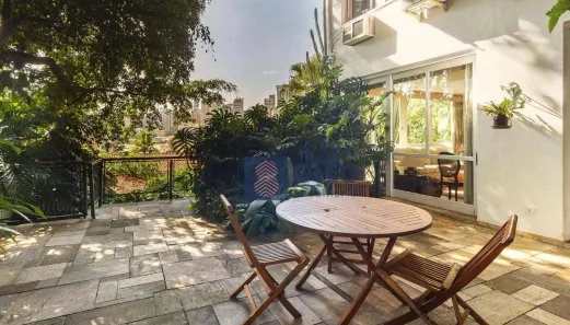 Casa com 4 Quartos à venda, 500m² no Pacaembu, São Paulo
